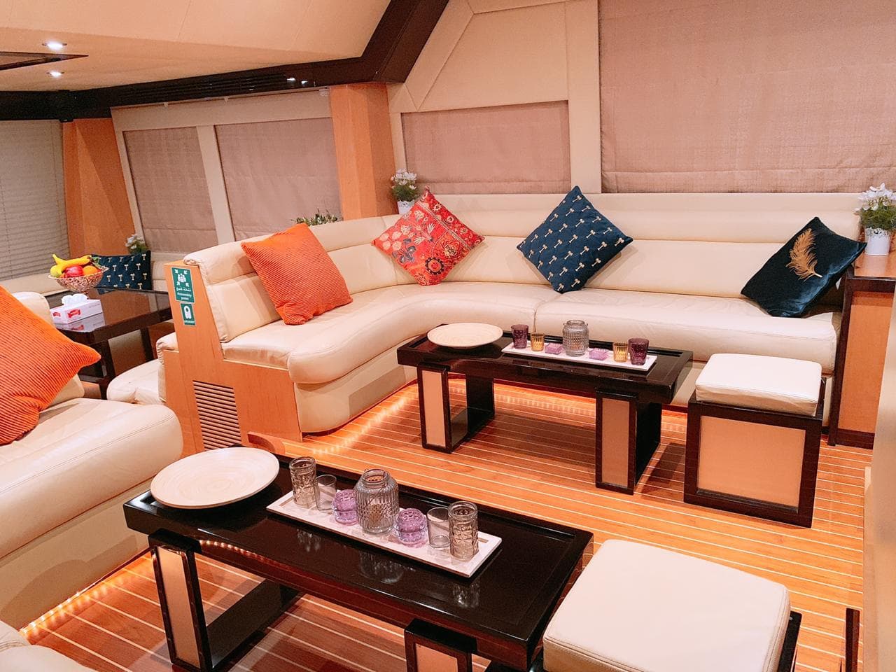 Majesty 66 II 66ft yacht rental Dubai gallery image 8