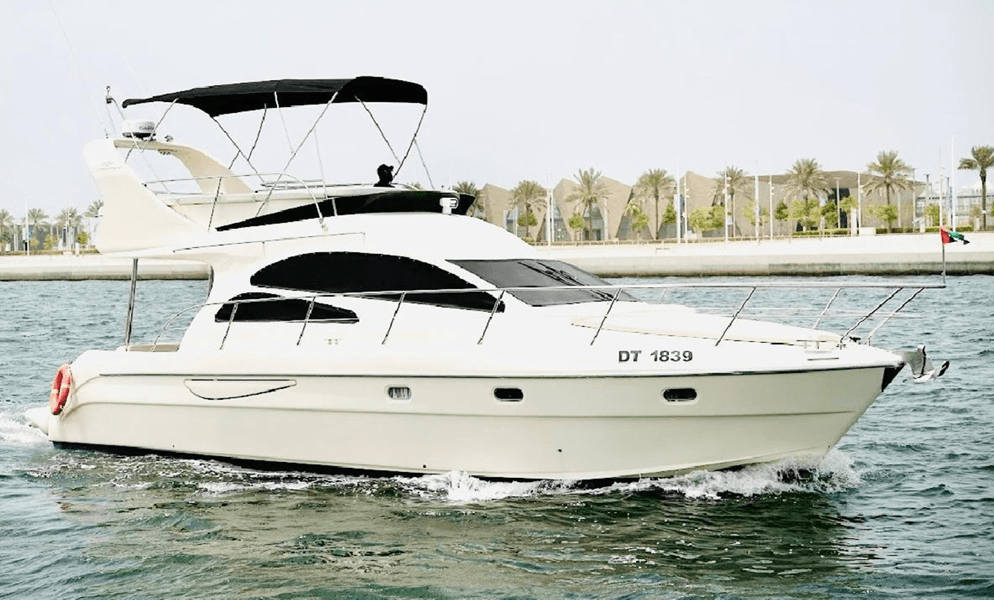 White Fish 48ft yacht rental in Dubai